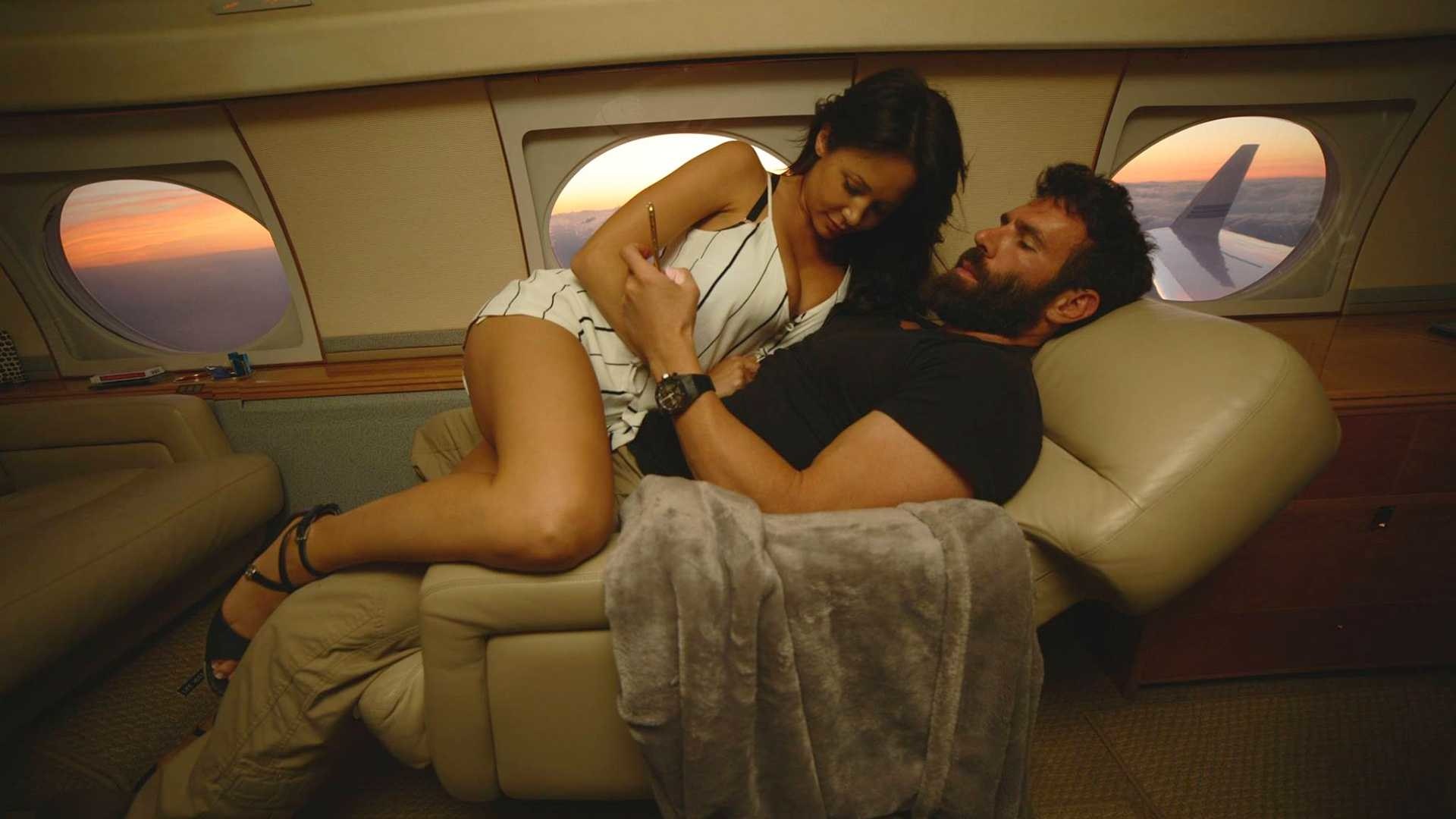 Публичный Секс В Самолете